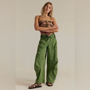 Free people we the free onset cargo pants calla green